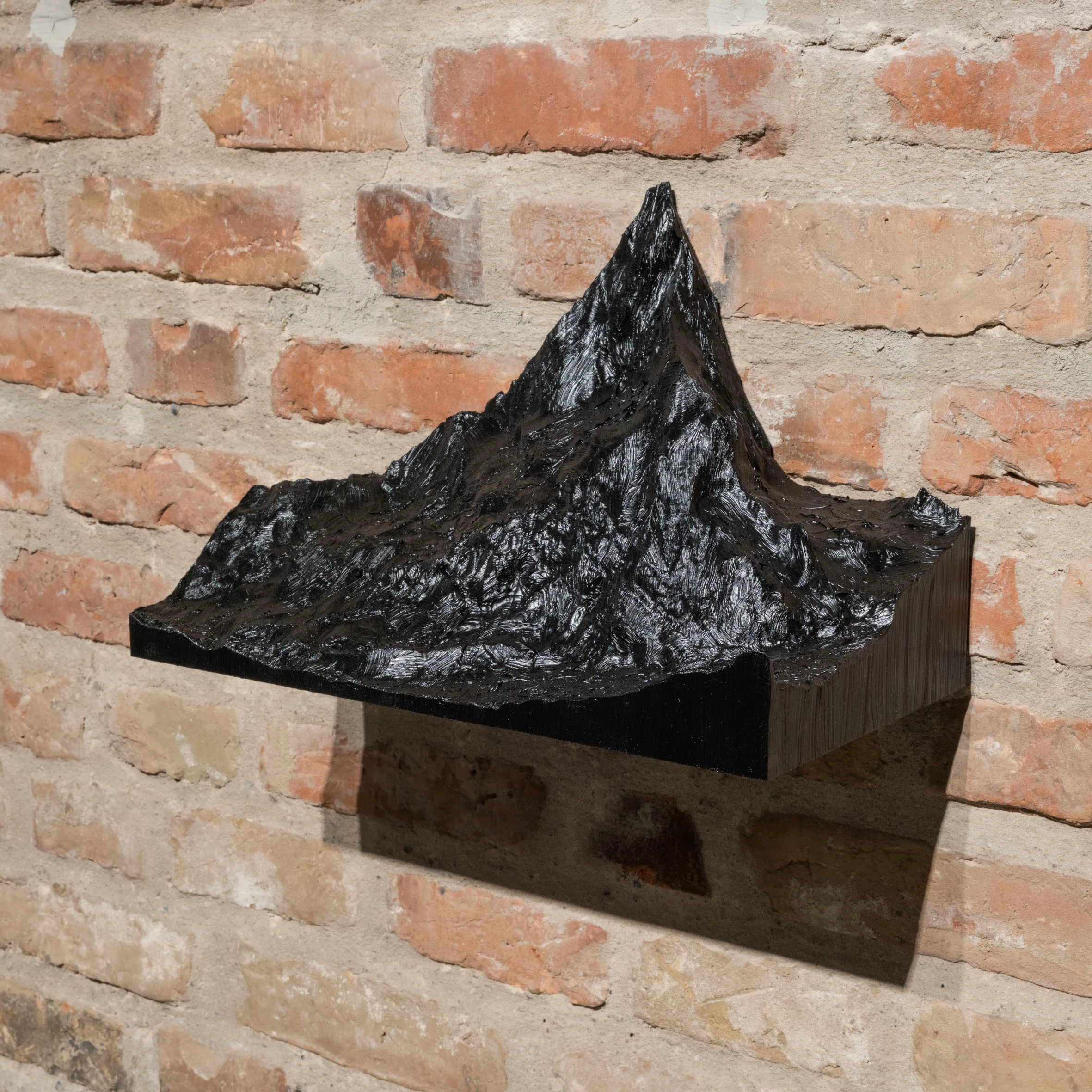 Dark Matterhorn Stretched Z (A) - Image 2