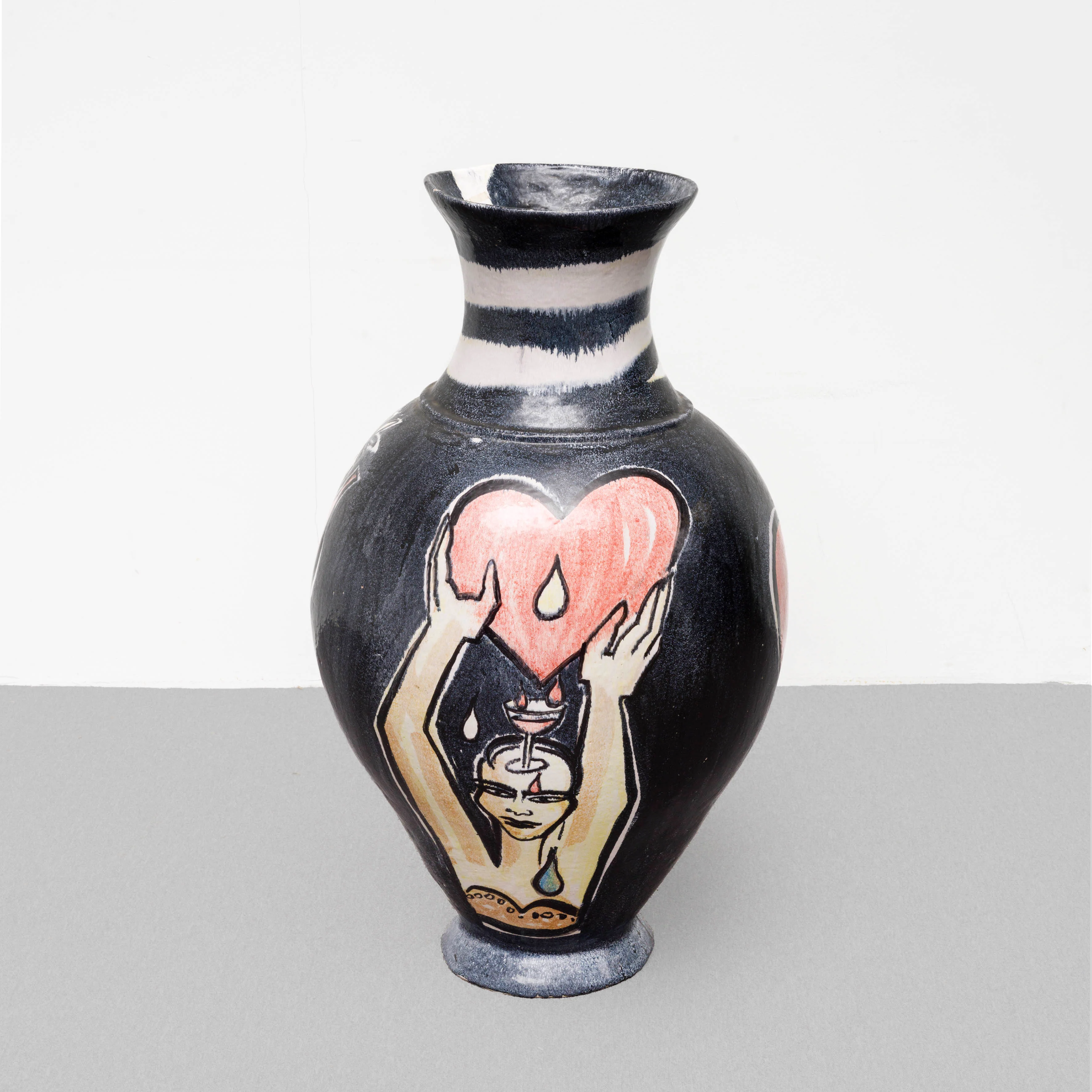 o.T., blaue Keramikvase mit Portraits - Image 2