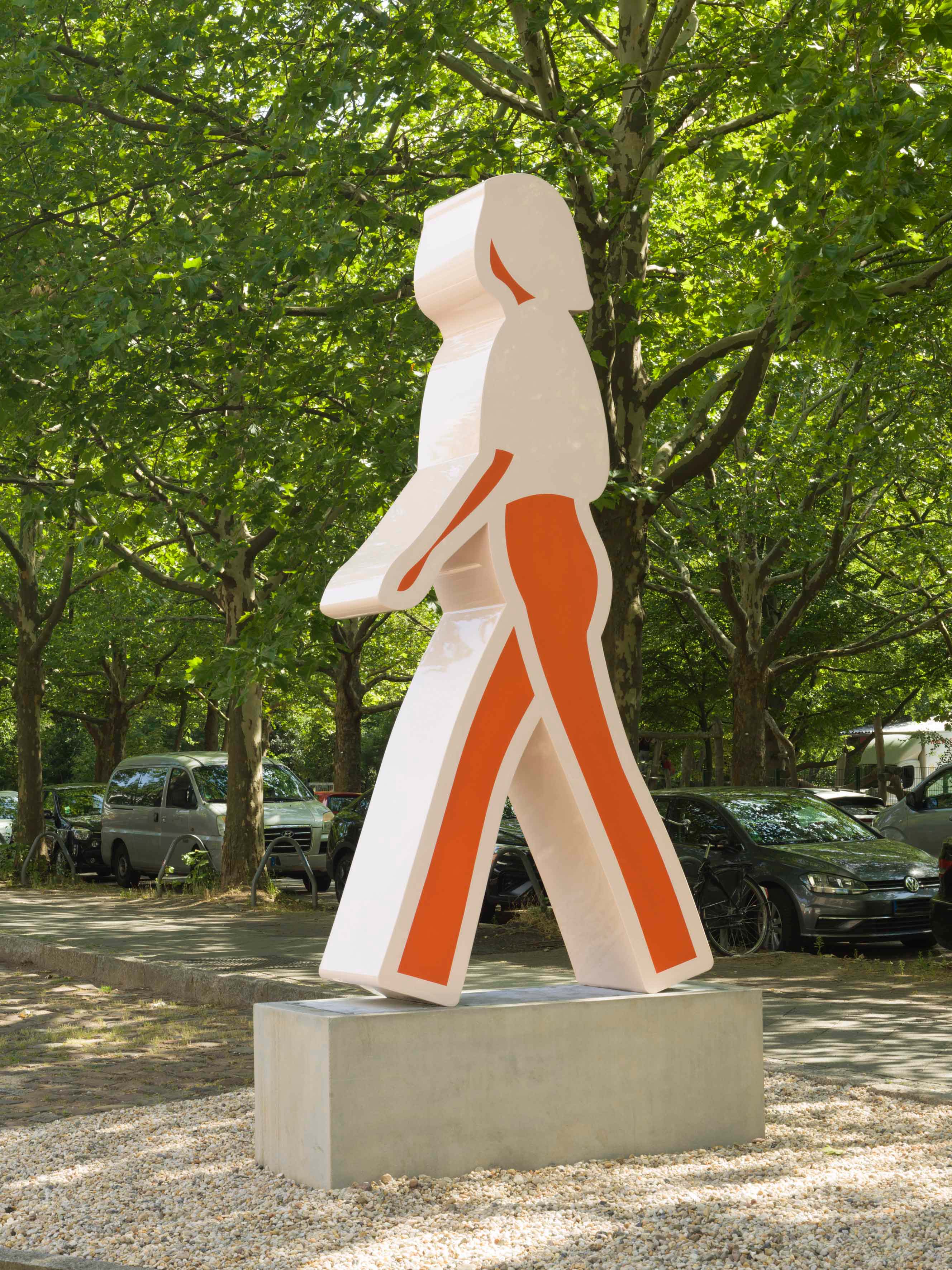 Red trousers. - Image 3
